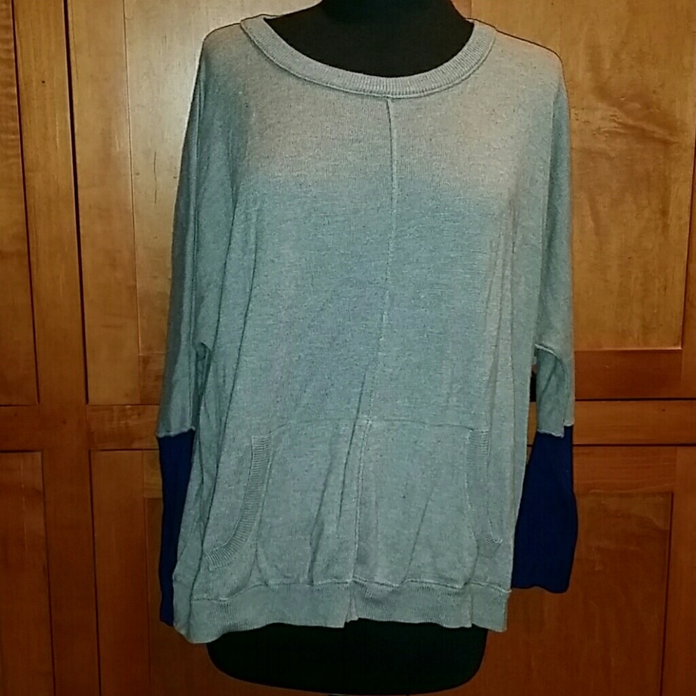 Vertical design Sweater Medium